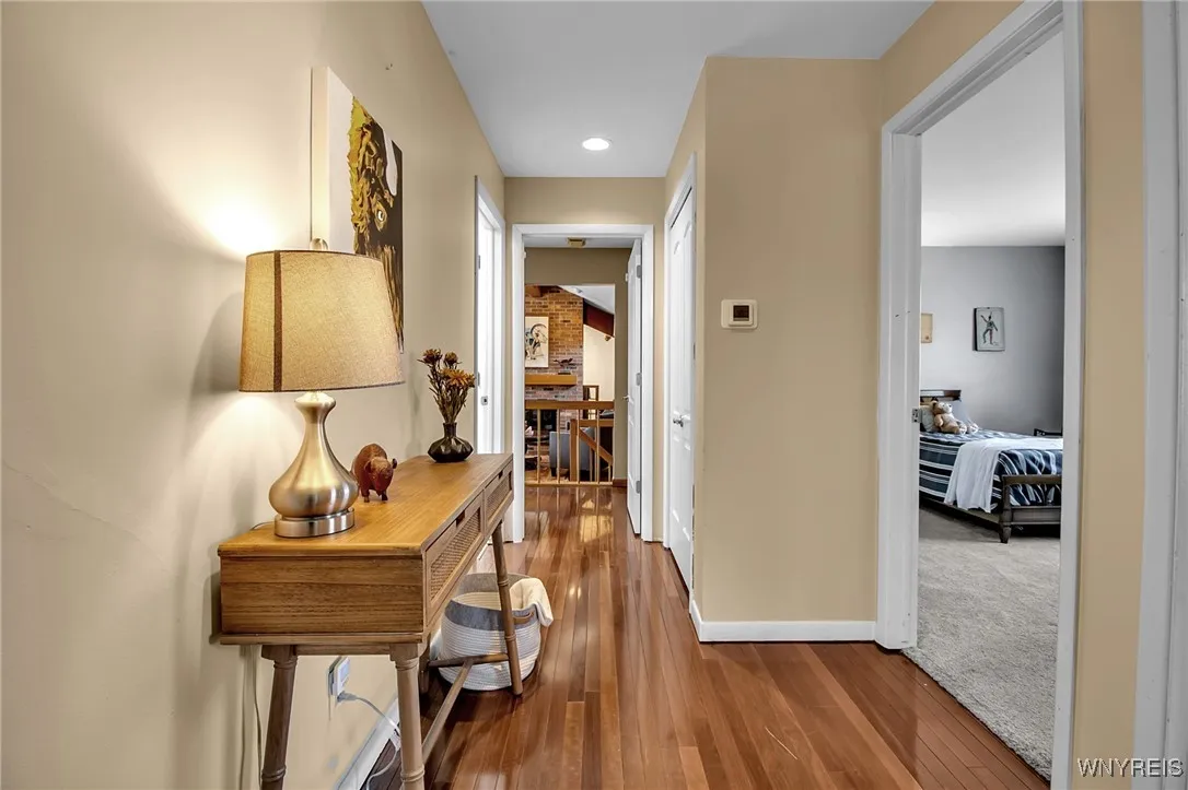 209 Deer Run, Amherst, New York 14221, Amherst, New York 14221, 4 Bedrooms Bedrooms, 11 Rooms Rooms,2 BathroomsBathrooms,Residential,Closed,209 Deer Run, Amherst, New York 14221,0,B1584366