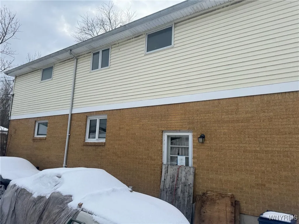 116 Nicholson Street, Buffalo, New York 14214, Buffalo, New York 14214, 6 Bedrooms Bedrooms, ,2 BathroomsBathrooms,Residential,Closed,116 Nicholson Street, Buffalo, New York 14214,0,B1583971