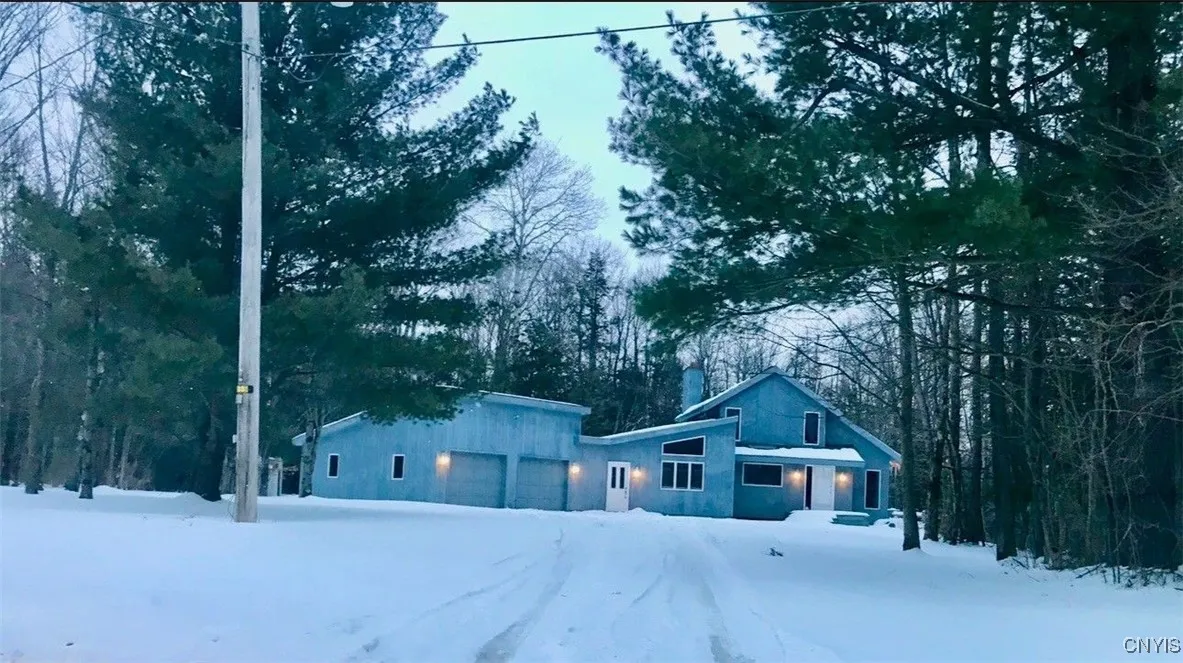 6730 Trenton Road, Deerfield, New York 13502, Deerfield, New York 13502, 3 Bedrooms Bedrooms, 7 Rooms Rooms,3 BathroomsBathrooms,Residential,For Sale,6730 Trenton Road, Deerfield, New York 13502,S1584427