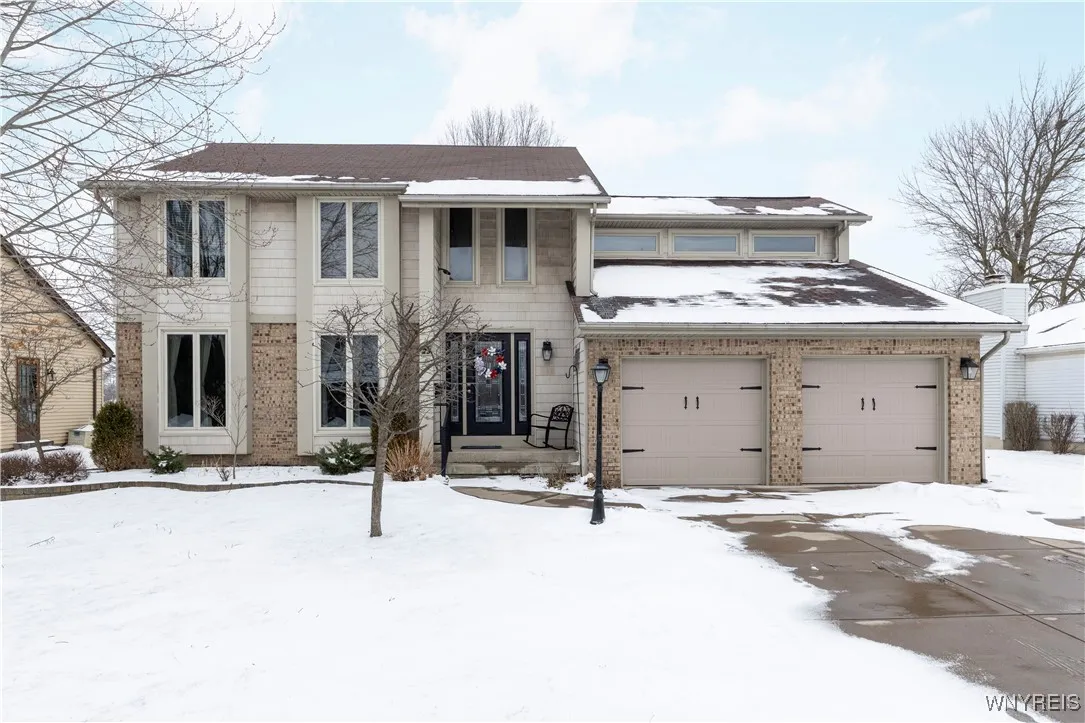 23 White Cedar Drive, Amherst, New York 14051, Amherst, New York 14051, 4 Bedrooms Bedrooms, 10 Rooms Rooms,2 BathroomsBathrooms,Residential,Closed,23 White Cedar Drive, Amherst, New York 14051,0,B1584376