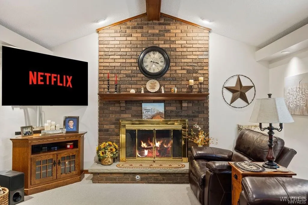 138 Dimatteo Drive, North Tonawanda, New York 1412, North Tonawanda, New York 14120, 3 Bedrooms Bedrooms, 9 Rooms Rooms,2 BathroomsBathrooms,Residential,Closed,138 Dimatteo Drive, North Tonawanda, New York 1412,0,B1584559