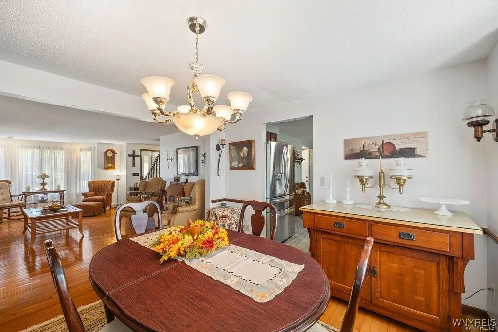 138 Dimatteo Drive, North Tonawanda, New York 1412, North Tonawanda, New York 14120, 3 Bedrooms Bedrooms, 9 Rooms Rooms,2 BathroomsBathrooms,Residential,Closed,138 Dimatteo Drive, North Tonawanda, New York 1412,0,B1584559