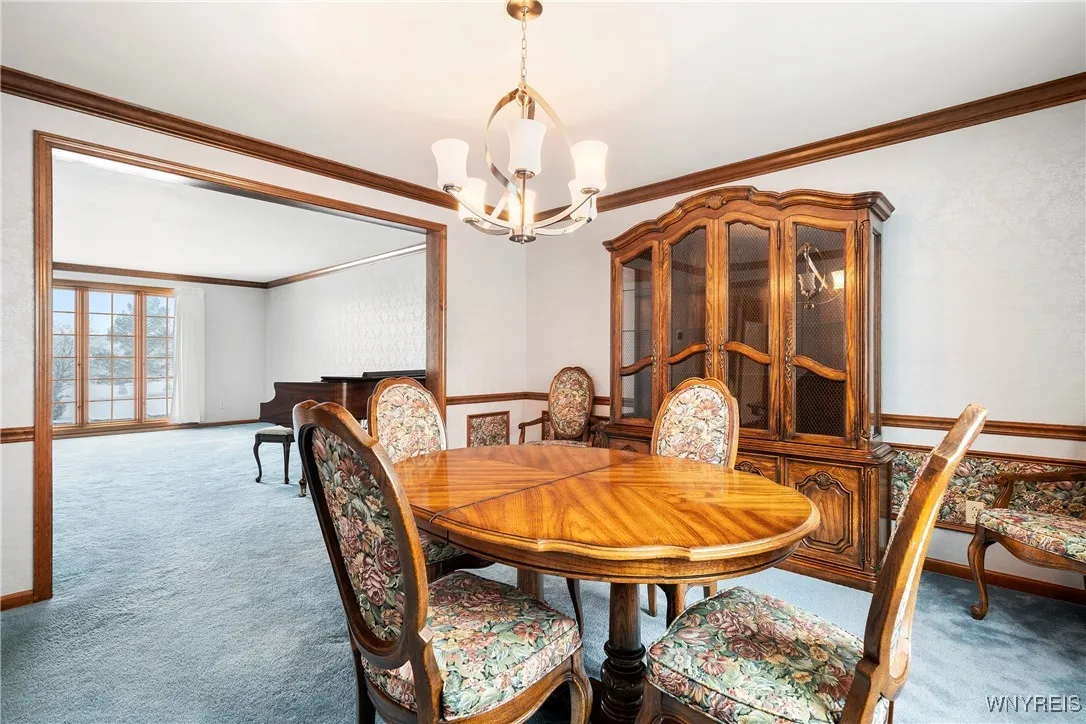 25 Fox Chapel Drive, Orchard Park, New York 14127, Orchard Park, New York 14127, 4 Bedrooms Bedrooms, 11 Rooms Rooms,2 BathroomsBathrooms,Residential,Closed,25 Fox Chapel Drive, Orchard Park, New York 14127,0,B1584458