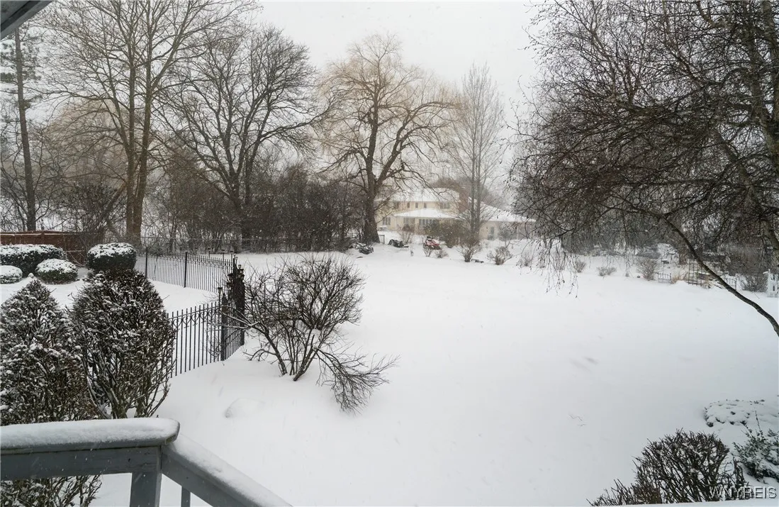 25 Fox Chapel Drive, Orchard Park, New York 14127, Orchard Park, New York 14127, 4 Bedrooms Bedrooms, 11 Rooms Rooms,2 BathroomsBathrooms,Residential,Closed,25 Fox Chapel Drive, Orchard Park, New York 14127,0,B1584458