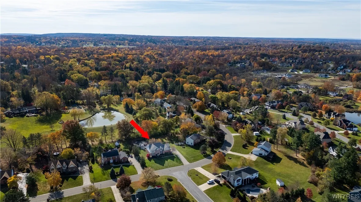 25 Fox Chapel Drive, Orchard Park, New York 14127, Orchard Park, New York 14127, 4 Bedrooms Bedrooms, 11 Rooms Rooms,2 BathroomsBathrooms,Residential,Closed,25 Fox Chapel Drive, Orchard Park, New York 14127,0,B1584458