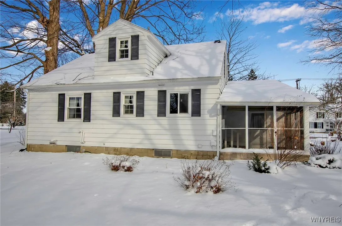 79 Buffalo Road, Aurora, New York 14052, Aurora, New York 14052, 3 Bedrooms Bedrooms, 6 Rooms Rooms,1 BathroomBathrooms,Residential,Closed,79 Buffalo Road, Aurora, New York 14052,0,B1584364