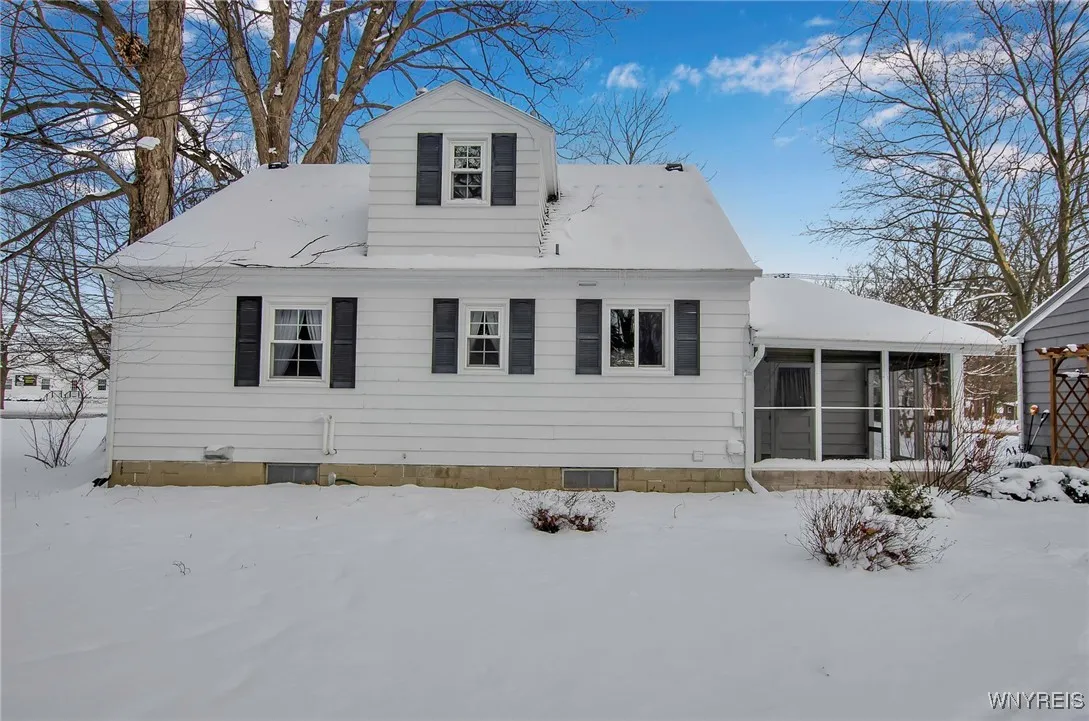 79 Buffalo Road, Aurora, New York 14052, Aurora, New York 14052, 3 Bedrooms Bedrooms, 6 Rooms Rooms,1 BathroomBathrooms,Residential,Closed,79 Buffalo Road, Aurora, New York 14052,0,B1584364