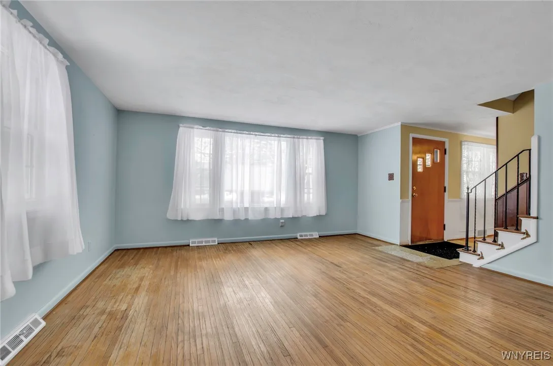 79 Buffalo Road, Aurora, New York 14052, Aurora, New York 14052, 3 Bedrooms Bedrooms, 6 Rooms Rooms,1 BathroomBathrooms,Residential,Closed,79 Buffalo Road, Aurora, New York 14052,0,B1584364