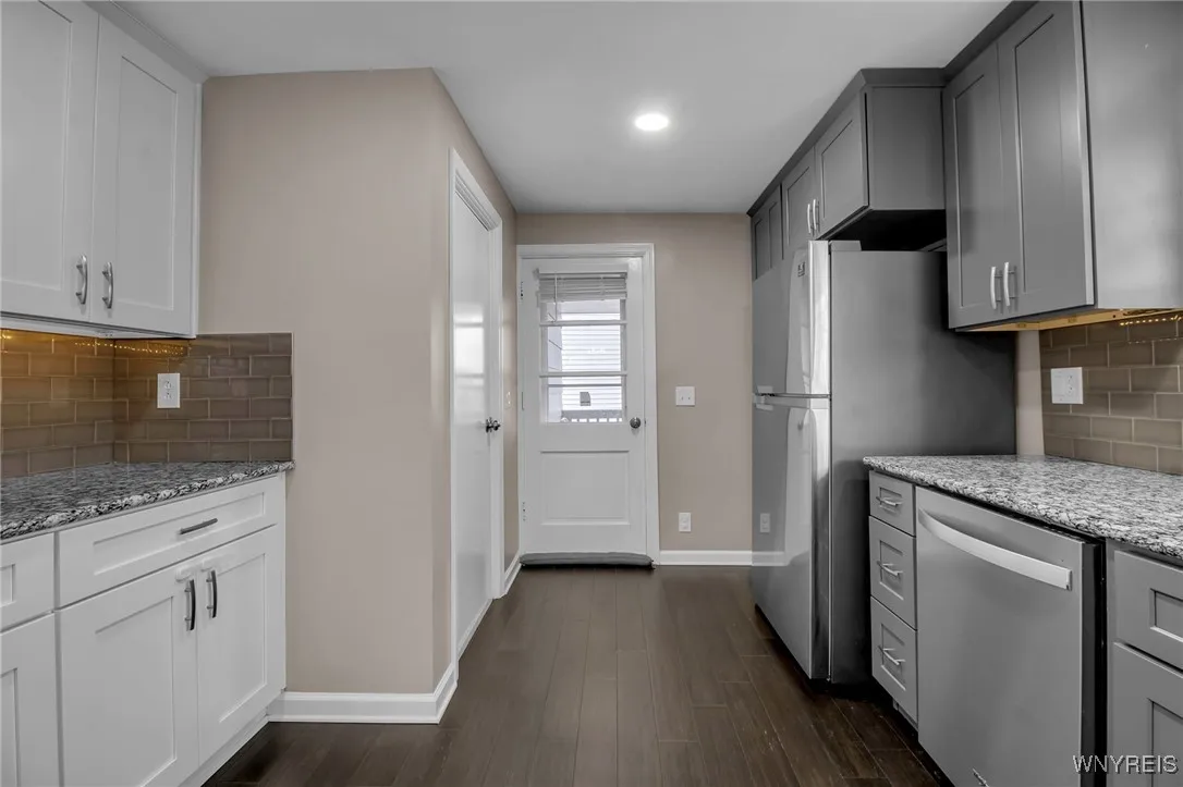 3031 Walbridge Drive, Hamburg, New York 14075, Hamburg, New York 14075, 3 Bedrooms Bedrooms, 9 Rooms Rooms,2 BathroomsBathrooms,Residential,Closed,3031 Walbridge Drive, Hamburg, New York 14075,0,B1584700