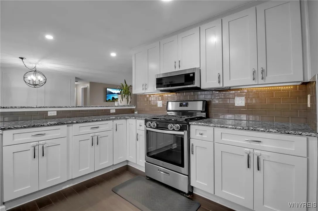 3031 Walbridge Drive, Hamburg, New York 14075, Hamburg, New York 14075, 3 Bedrooms Bedrooms, 9 Rooms Rooms,2 BathroomsBathrooms,Residential,Closed,3031 Walbridge Drive, Hamburg, New York 14075,0,B1584700