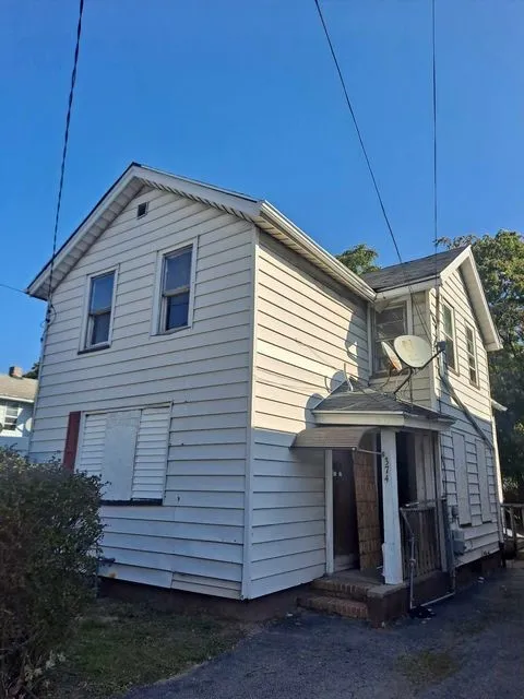 374 Ames Street, Rochester, New York 14611, Rochester, New York 14611, 4 Bedrooms Bedrooms, ,2 BathroomsBathrooms,Residential,For Sale,374 Ames Street, Rochester, New York 14611,R1584828