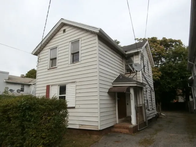 374 Ames Street, Rochester, New York 14611, Rochester, New York 14611, 4 Bedrooms Bedrooms, ,2 BathroomsBathrooms,Residential,For Sale,374 Ames Street, Rochester, New York 14611,R1584828