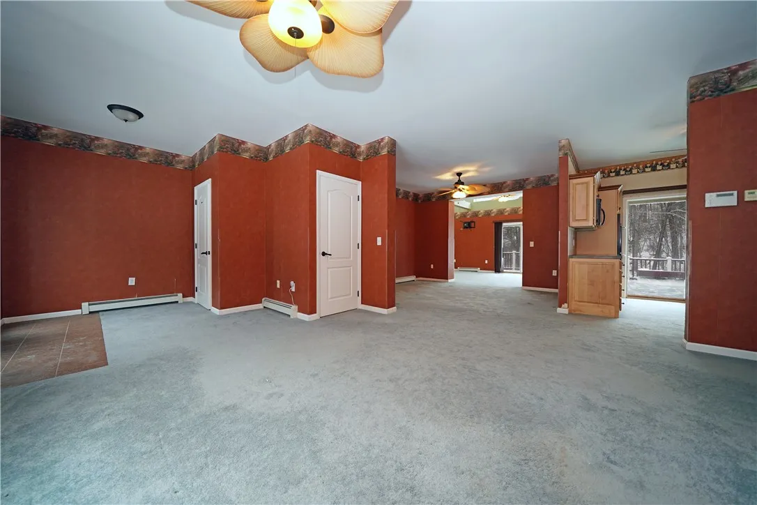 Entrance way looking toward dining room, kitchen and Great Room