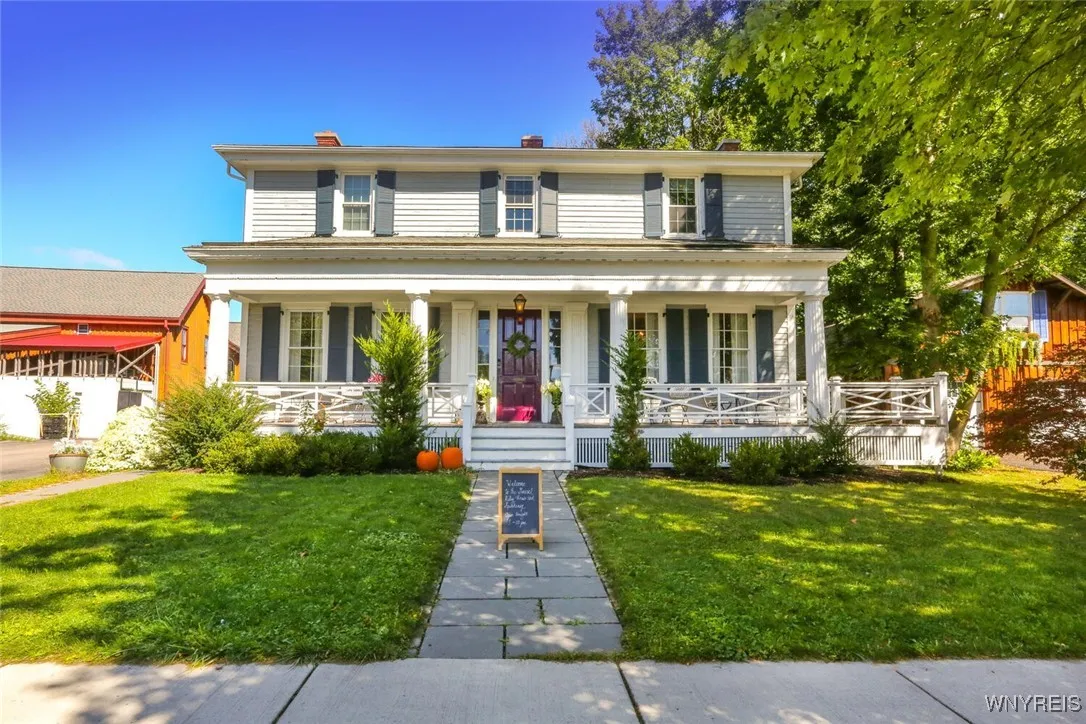 644 Oakwood Avenue, Aurora, New York 14052, Aurora, New York 14052, 7 Rooms Rooms,Commercial Lease,Closed,644 Oakwood Avenue, Aurora, New York 14052,0,B1583619
