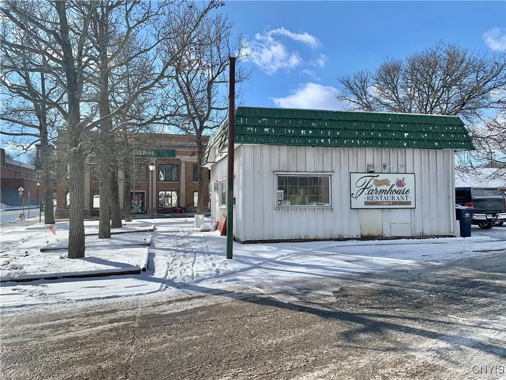 9 Central Avenue, German Flatts, New York 13357, German Flatts, New York 13357, ,Commercial Sale,Closed,9 Central Avenue, German Flatts, New York 13357,0,S1585079