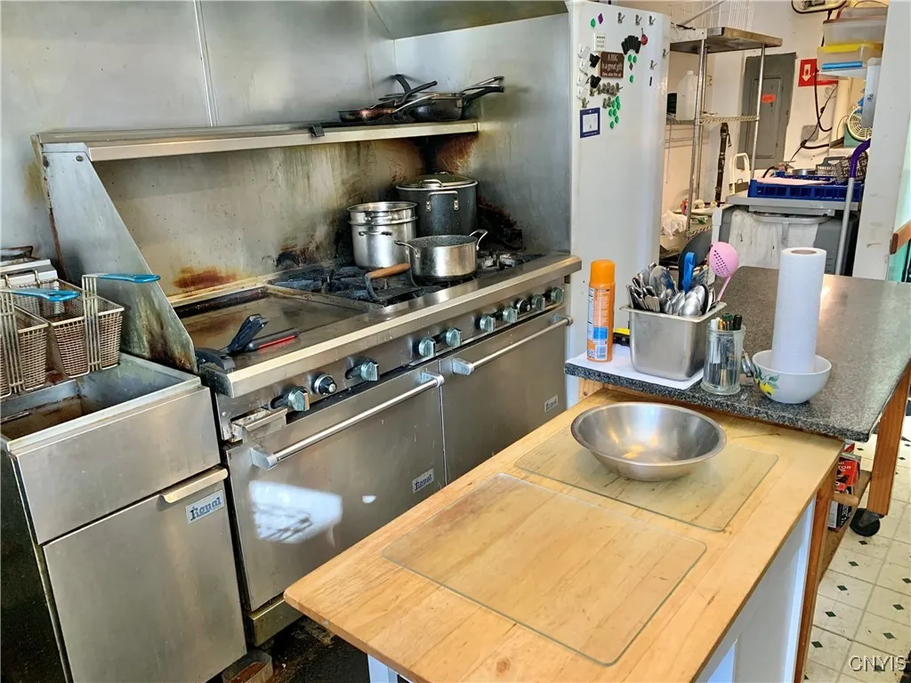 9 Central Avenue, German Flatts, New York 13357, German Flatts, New York 13357, ,Commercial Sale,Closed,9 Central Avenue, German Flatts, New York 13357,0,S1585079