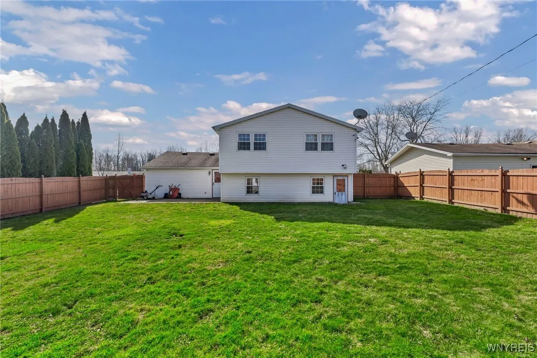 1508 Dangelo Drive, North Tonawanda, New York 1412, North Tonawanda, New York 14120, 3 Bedrooms Bedrooms, 7 Rooms Rooms,1 BathroomBathrooms,Residential,Closed,1508 Dangelo Drive, North Tonawanda, New York 1412,0,B1585232
