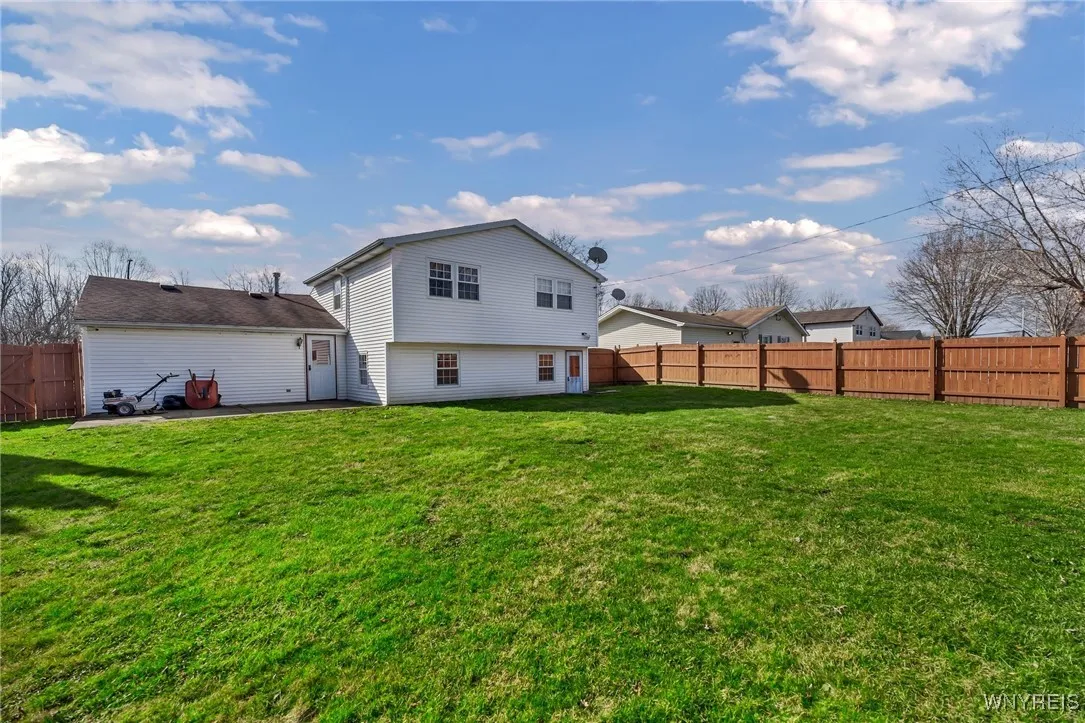 1508 Dangelo Drive, North Tonawanda, New York 1412, North Tonawanda, New York 14120, 3 Bedrooms Bedrooms, 7 Rooms Rooms,1 BathroomBathrooms,Residential,Closed,1508 Dangelo Drive, North Tonawanda, New York 1412,0,B1585232