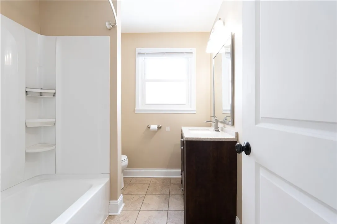 4683 Parker Road, Hamburg, New York 14075, Hamburg, New York 14075, 3 Bedrooms Bedrooms, 6 Rooms Rooms,1 BathroomBathrooms,Residential,Closed,4683 Parker Road, Hamburg, New York 14075,0,R1585022