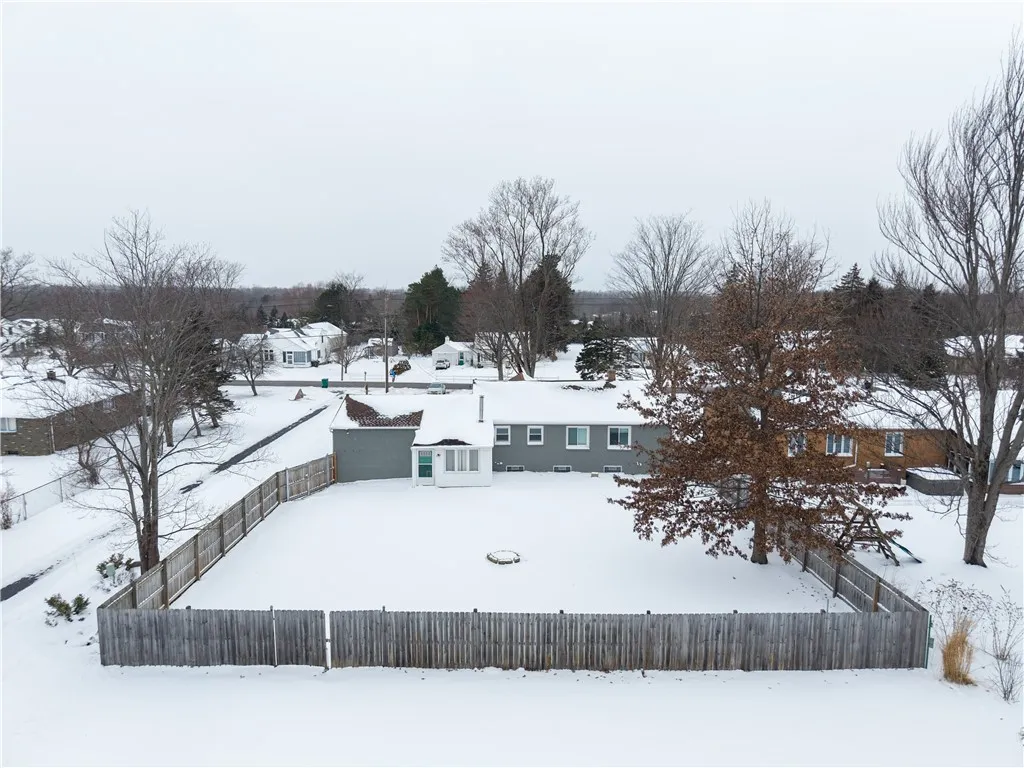 4683 Parker Road, Hamburg, New York 14075, Hamburg, New York 14075, 3 Bedrooms Bedrooms, 6 Rooms Rooms,1 BathroomBathrooms,Residential,Closed,4683 Parker Road, Hamburg, New York 14075,0,R1585022