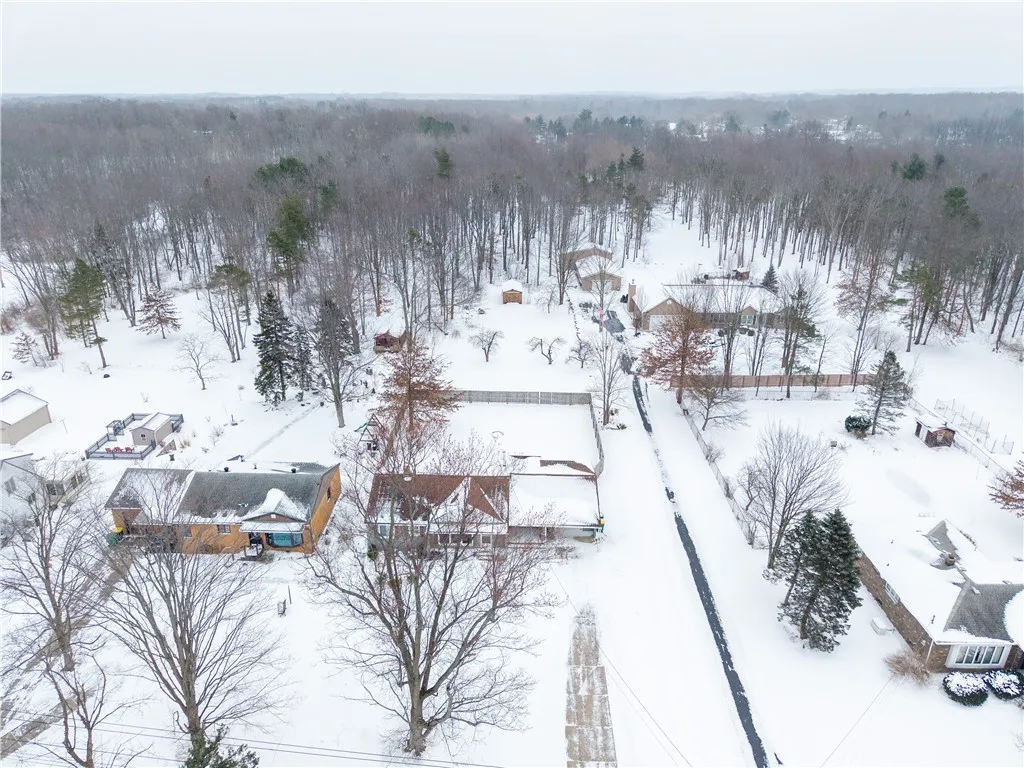 4683 Parker Road, Hamburg, New York 14075, Hamburg, New York 14075, 3 Bedrooms Bedrooms, 6 Rooms Rooms,1 BathroomBathrooms,Residential,Closed,4683 Parker Road, Hamburg, New York 14075,0,R1585022