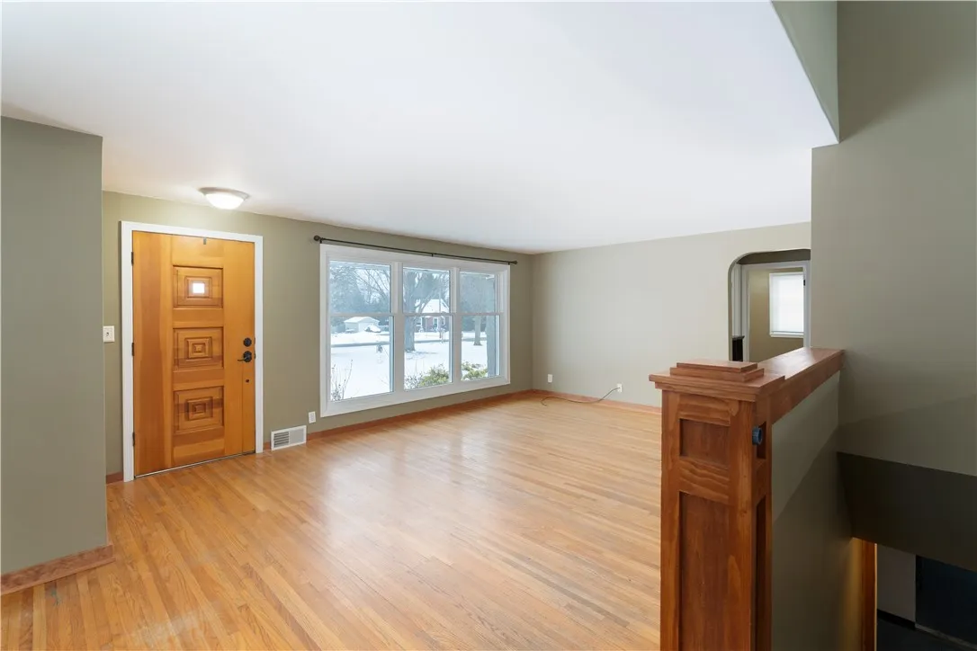 4683 Parker Road, Hamburg, New York 14075, Hamburg, New York 14075, 3 Bedrooms Bedrooms, 6 Rooms Rooms,1 BathroomBathrooms,Residential,Closed,4683 Parker Road, Hamburg, New York 14075,0,R1585022