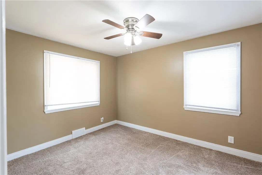 4683 Parker Road, Hamburg, New York 14075, Hamburg, New York 14075, 3 Bedrooms Bedrooms, 6 Rooms Rooms,1 BathroomBathrooms,Residential,Closed,4683 Parker Road, Hamburg, New York 14075,0,R1585022