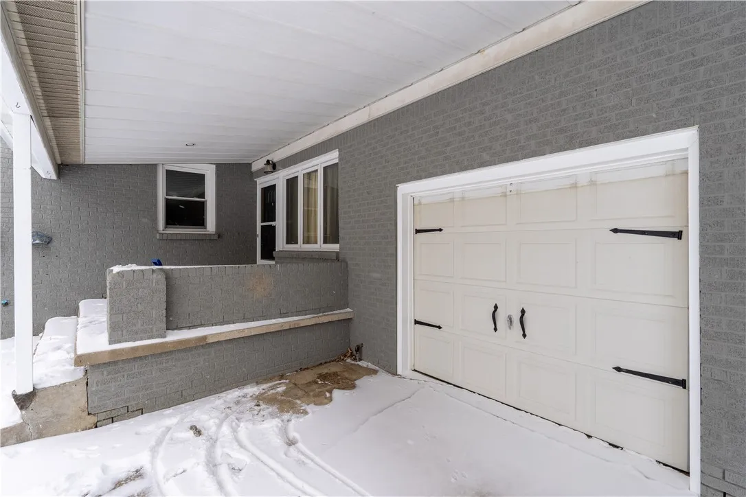 4683 Parker Road, Hamburg, New York 14075, Hamburg, New York 14075, 3 Bedrooms Bedrooms, 6 Rooms Rooms,1 BathroomBathrooms,Residential,Closed,4683 Parker Road, Hamburg, New York 14075,0,R1585022