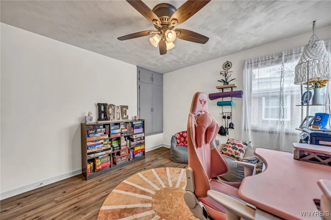 4844 Mount Vernon Boulevard, Hamburg, New York 140, Hamburg, New York 14075, 2 Bedrooms Bedrooms, 10 Rooms Rooms,2 BathroomsBathrooms,Residential,Closed,4844 Mount Vernon Boulevard, Hamburg, New York 140,0,B1585170