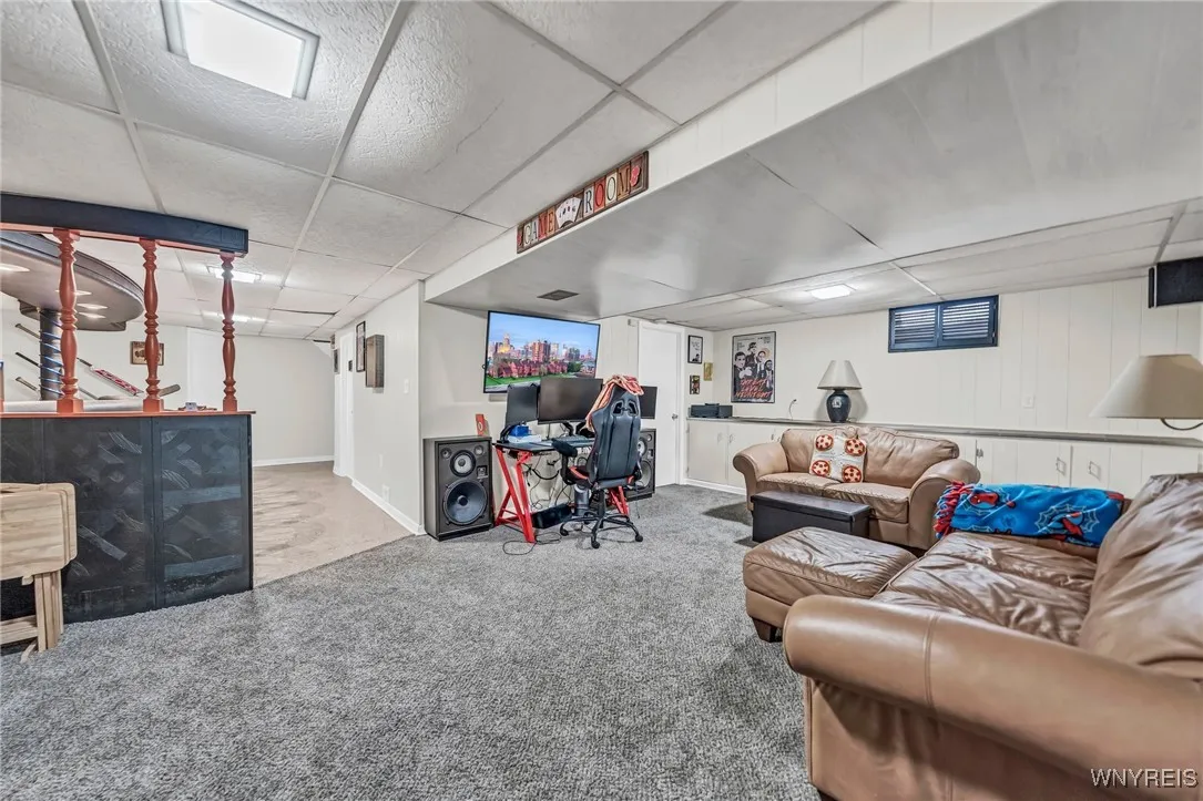 4844 Mount Vernon Boulevard, Hamburg, New York 140, Hamburg, New York 14075, 2 Bedrooms Bedrooms, 10 Rooms Rooms,2 BathroomsBathrooms,Residential,Closed,4844 Mount Vernon Boulevard, Hamburg, New York 140,0,B1585170