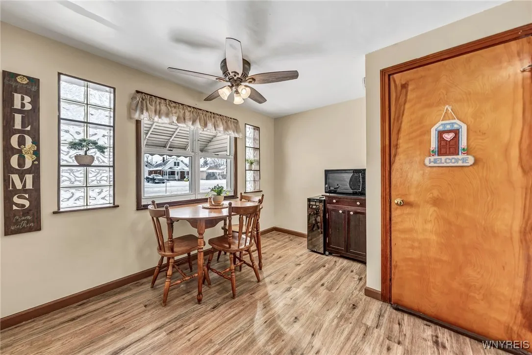 4844 Mount Vernon Boulevard, Hamburg, New York 140, Hamburg, New York 14075, 2 Bedrooms Bedrooms, 10 Rooms Rooms,2 BathroomsBathrooms,Residential,Closed,4844 Mount Vernon Boulevard, Hamburg, New York 140,0,B1585170