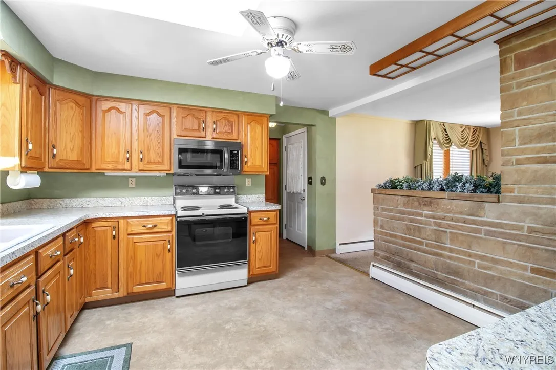 50 Pleasantview Drive, Elma, New York 14052, Elma, New York 14052, 3 Bedrooms Bedrooms, 7 Rooms Rooms,1 BathroomBathrooms,Residential,Closed,50 Pleasantview Drive, Elma, New York 14052,0,B1584796