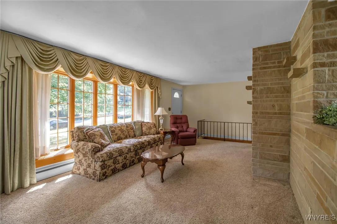50 Pleasantview Drive, Elma, New York 14052, Elma, New York 14052, 3 Bedrooms Bedrooms, 7 Rooms Rooms,1 BathroomBathrooms,Residential,Closed,50 Pleasantview Drive, Elma, New York 14052,0,B1584796