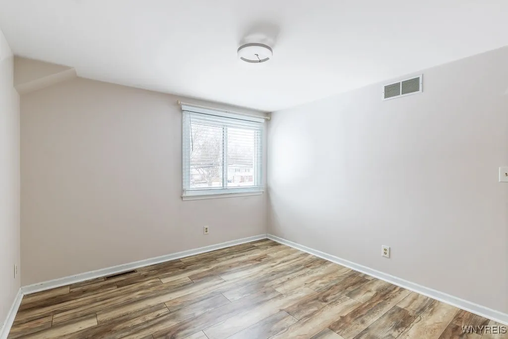 939 Baseline Road, Grand Island, New York 14072, Grand Island, New York 14072, 3 Bedrooms Bedrooms, 7 Rooms Rooms,2 BathroomsBathrooms,Residential,Closed,939 Baseline Road, Grand Island, New York 14072,0,B1584512