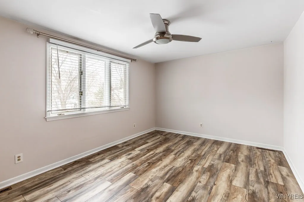 939 Baseline Road, Grand Island, New York 14072, Grand Island, New York 14072, 3 Bedrooms Bedrooms, 7 Rooms Rooms,2 BathroomsBathrooms,Residential,Closed,939 Baseline Road, Grand Island, New York 14072,0,B1584512
