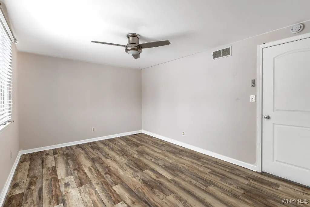 939 Baseline Road, Grand Island, New York 14072, Grand Island, New York 14072, 3 Bedrooms Bedrooms, 7 Rooms Rooms,2 BathroomsBathrooms,Residential,Closed,939 Baseline Road, Grand Island, New York 14072,0,B1584512