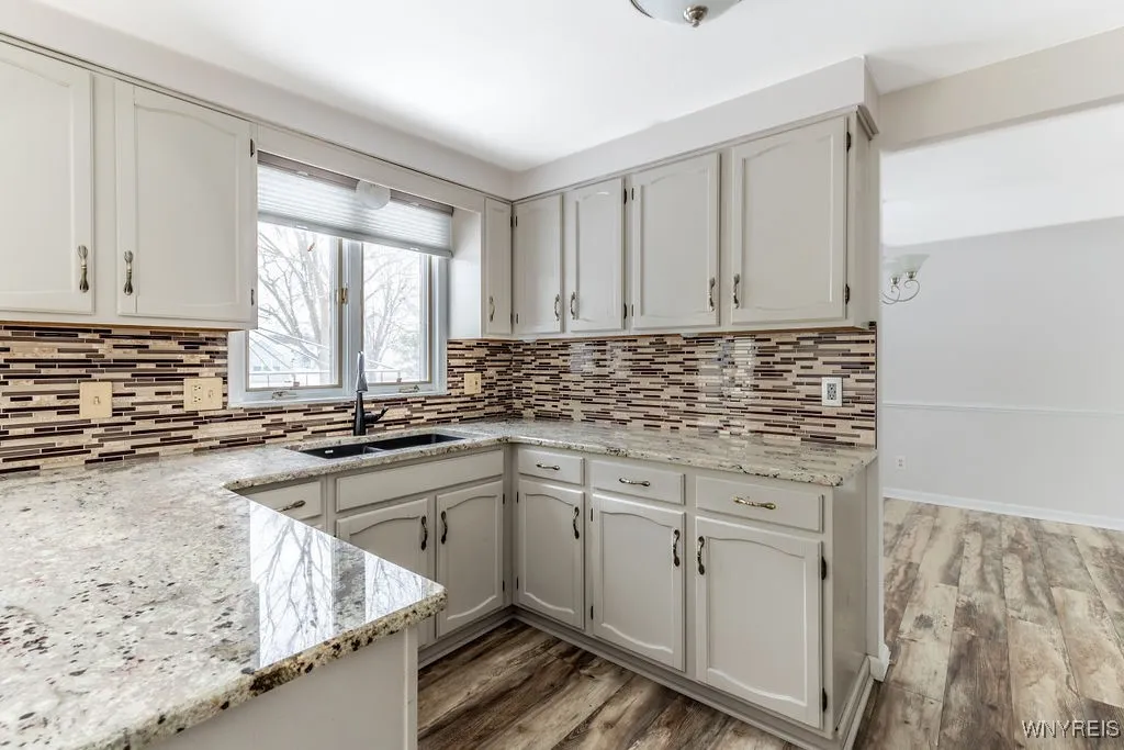 939 Baseline Road, Grand Island, New York 14072, Grand Island, New York 14072, 3 Bedrooms Bedrooms, 7 Rooms Rooms,2 BathroomsBathrooms,Residential,Closed,939 Baseline Road, Grand Island, New York 14072,0,B1584512
