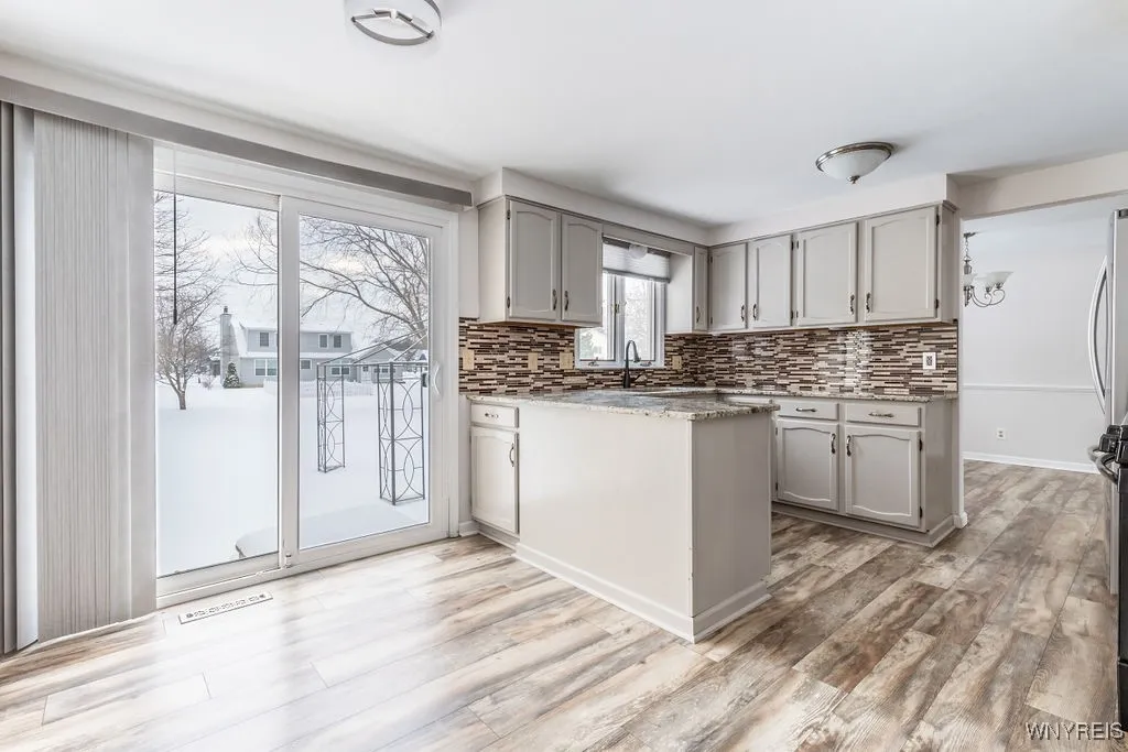 939 Baseline Road, Grand Island, New York 14072, Grand Island, New York 14072, 3 Bedrooms Bedrooms, 7 Rooms Rooms,2 BathroomsBathrooms,Residential,Closed,939 Baseline Road, Grand Island, New York 14072,0,B1584512