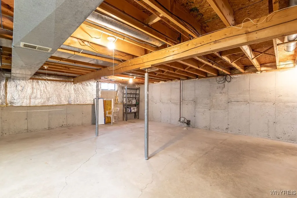 939 Baseline Road, Grand Island, New York 14072, Grand Island, New York 14072, 3 Bedrooms Bedrooms, 7 Rooms Rooms,2 BathroomsBathrooms,Residential,Closed,939 Baseline Road, Grand Island, New York 14072,0,B1584512