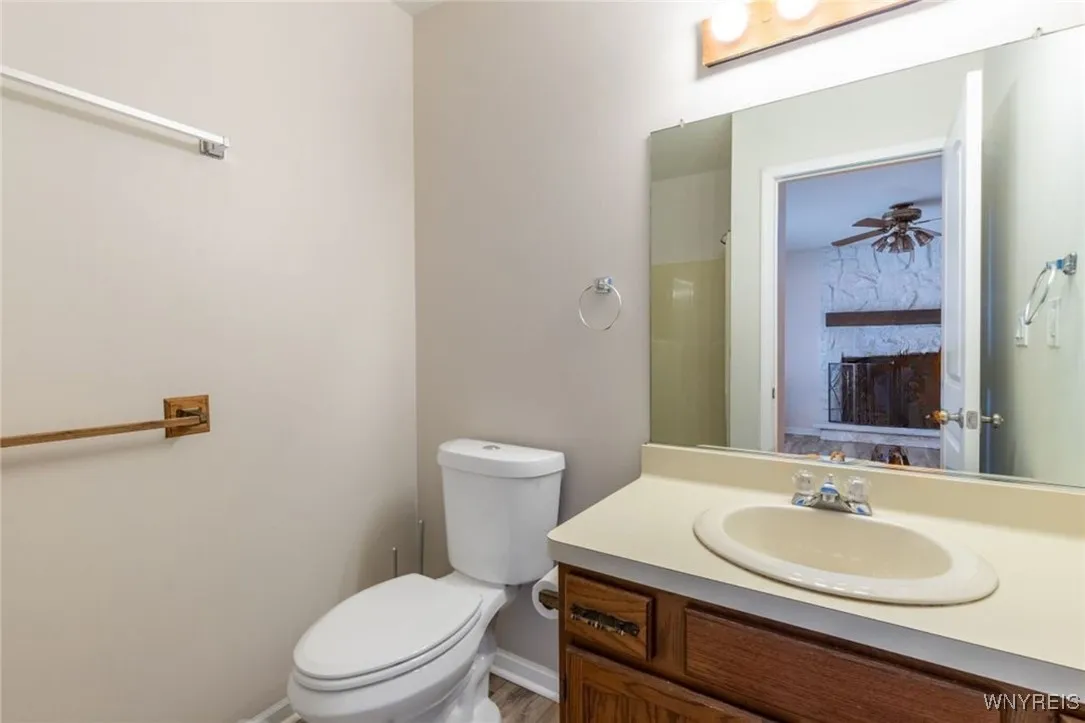939 Baseline Road, Grand Island, New York 14072, Grand Island, New York 14072, 3 Bedrooms Bedrooms, 7 Rooms Rooms,2 BathroomsBathrooms,Residential,Closed,939 Baseline Road, Grand Island, New York 14072,0,B1584512