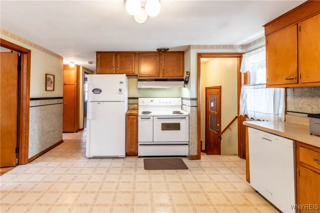 105 Delta Road, Amherst, New York 14226, Amherst, New York 14226, 3 Bedrooms Bedrooms, 6 Rooms Rooms,1 BathroomBathrooms,Residential,Closed,105 Delta Road, Amherst, New York 14226,0,B1585344