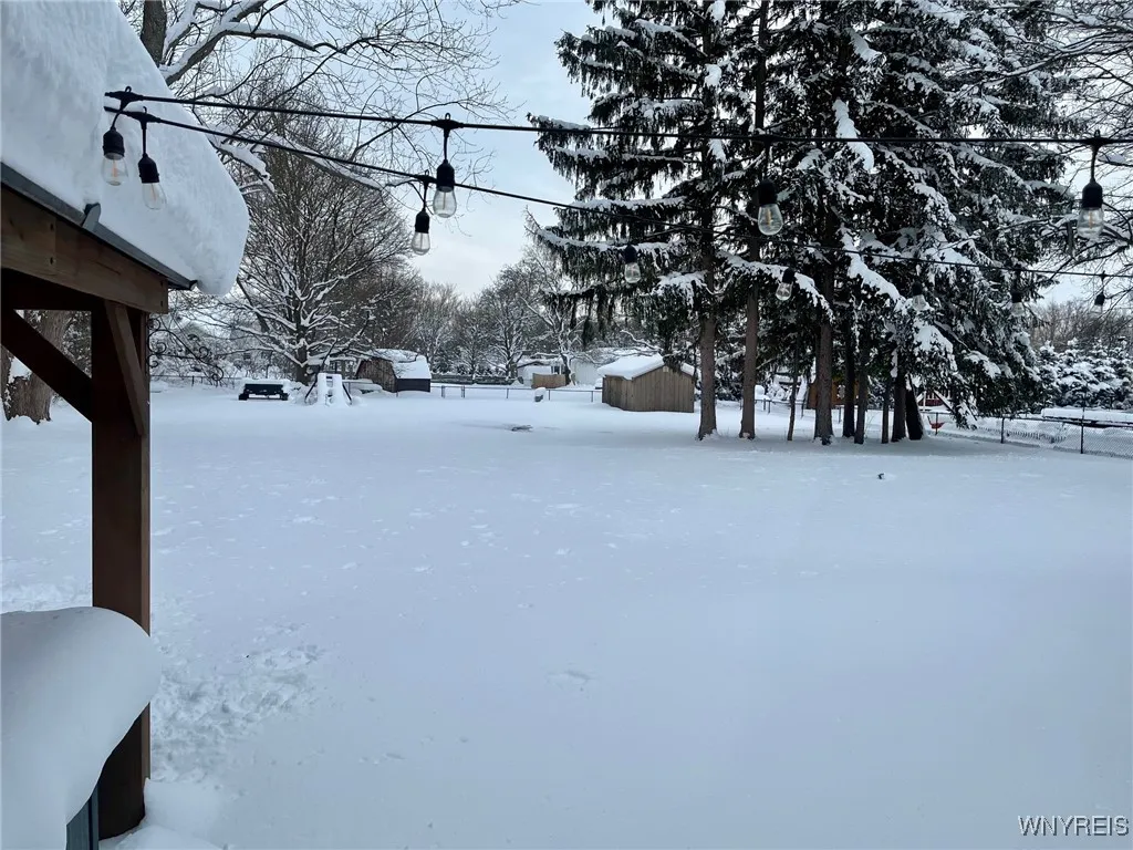 6849 Jewett Holmwood Road, Orchard Park, New York, Orchard Park, New York 14127, 3 Bedrooms Bedrooms, 7 Rooms Rooms,1 BathroomBathrooms,Residential,Closed,6849 Jewett Holmwood Road, Orchard Park, New York ,0,B1585613