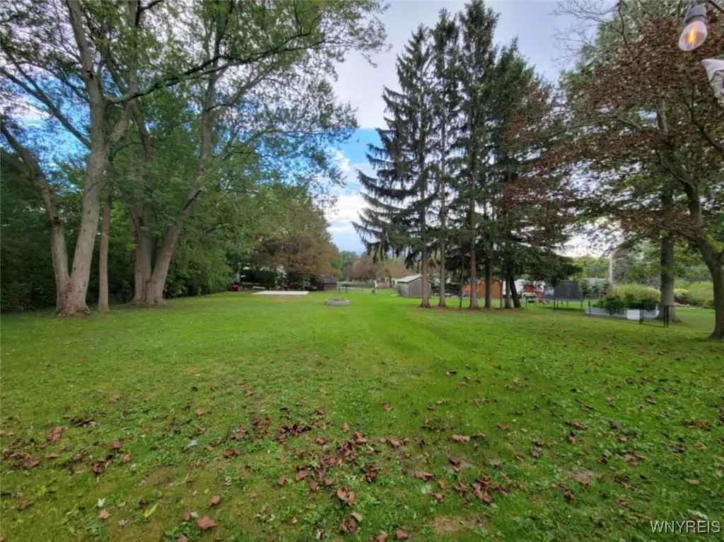 6849 Jewett Holmwood Road, Orchard Park, New York, Orchard Park, New York 14127, 3 Bedrooms Bedrooms, 7 Rooms Rooms,1 BathroomBathrooms,Residential,Closed,6849 Jewett Holmwood Road, Orchard Park, New York ,0,B1585613