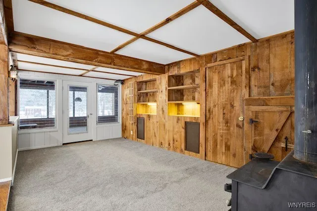 106 Woodland Drive, Aurora, New York 14052, Aurora, New York 14052, 3 Bedrooms Bedrooms, 12 Rooms Rooms,1 BathroomBathrooms,Residential,Closed,106 Woodland Drive, Aurora, New York 14052,0,B1585473