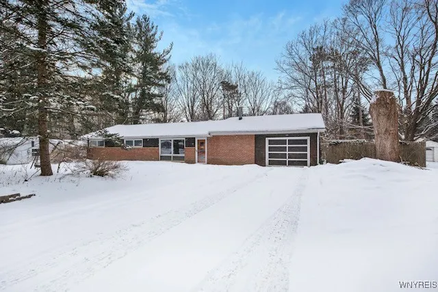 106 Woodland Drive, Aurora, New York 14052, Aurora, New York 14052, 3 Bedrooms Bedrooms, 12 Rooms Rooms,1 BathroomBathrooms,Residential,Closed,106 Woodland Drive, Aurora, New York 14052,0,B1585473
