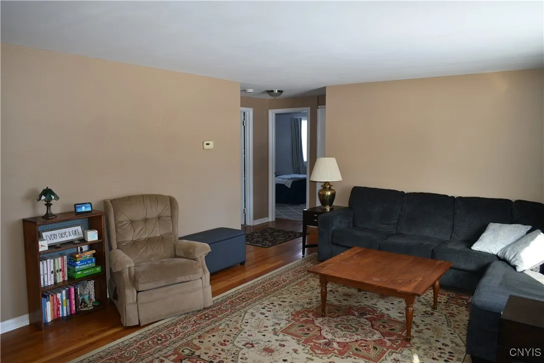 102 Normanor Drive, Syracuse, New York 13207, Syracuse, New York 13207, 2 Bedrooms Bedrooms, 5 Rooms Rooms,1 BathroomBathrooms,Residential,Closed,102 Normanor Drive, Syracuse, New York 13207,0,S1585555