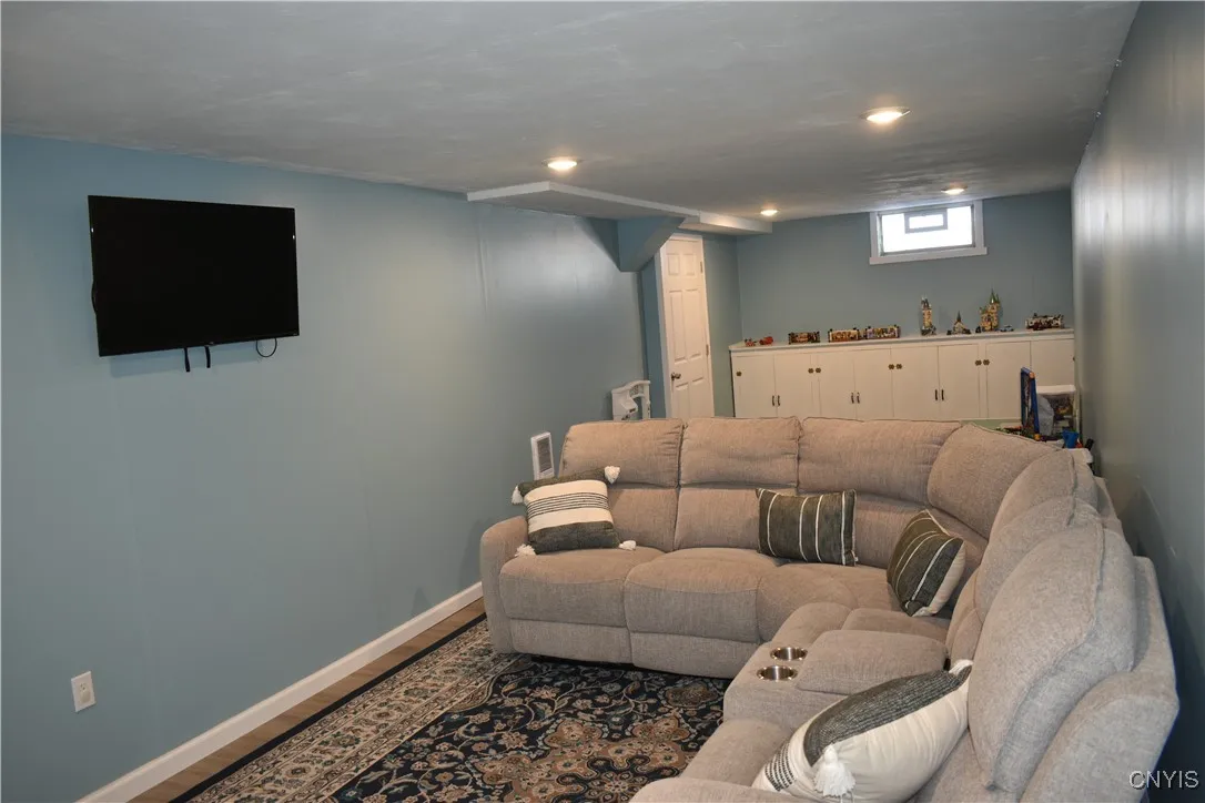 102 Normanor Drive, Syracuse, New York 13207, Syracuse, New York 13207, 2 Bedrooms Bedrooms, 5 Rooms Rooms,1 BathroomBathrooms,Residential,Closed,102 Normanor Drive, Syracuse, New York 13207,0,S1585555