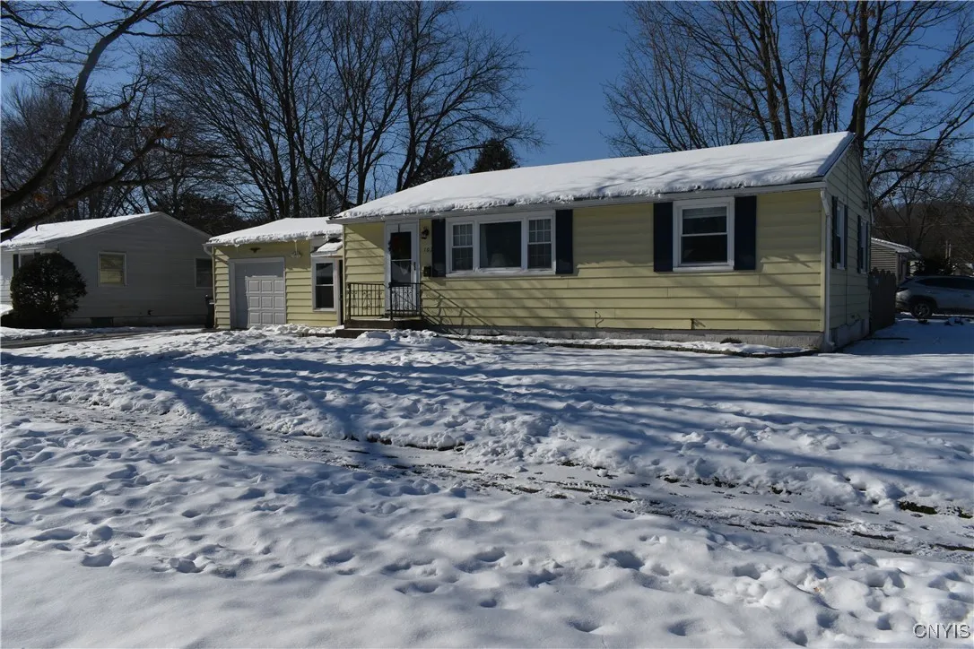 102 Normanor Drive, Syracuse, New York 13207, Syracuse, New York 13207, 2 Bedrooms Bedrooms, 5 Rooms Rooms,1 BathroomBathrooms,Residential,Closed,102 Normanor Drive, Syracuse, New York 13207,0,S1585555