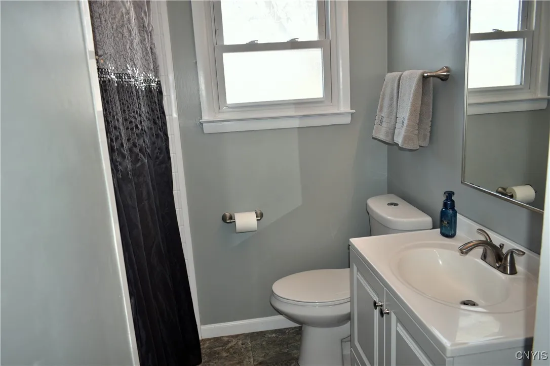 102 Normanor Drive, Syracuse, New York 13207, Syracuse, New York 13207, 2 Bedrooms Bedrooms, 5 Rooms Rooms,1 BathroomBathrooms,Residential,Closed,102 Normanor Drive, Syracuse, New York 13207,0,S1585555