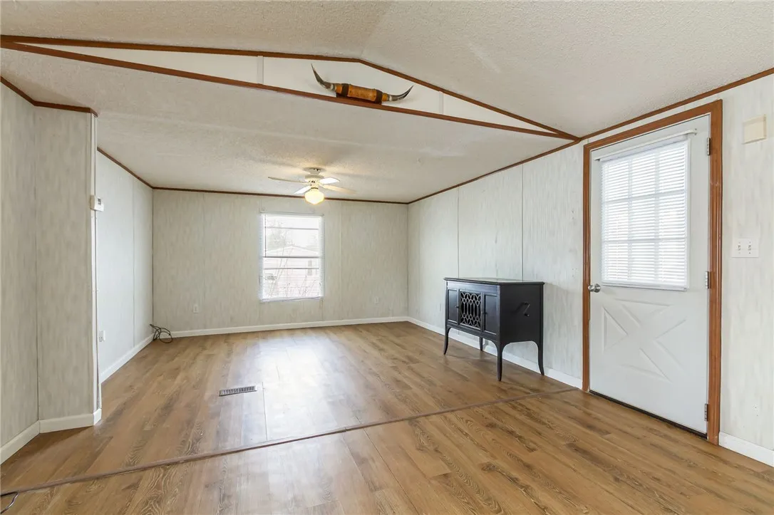 405 Mountain Ash, Hopewell, New York 14424, Hopewell, New York 14424, 1 Bedroom Bedrooms, 3 Rooms Rooms,1 BathroomBathrooms,Residential,Closed,405 Mountain Ash, Hopewell, New York 14424,0,R1585668